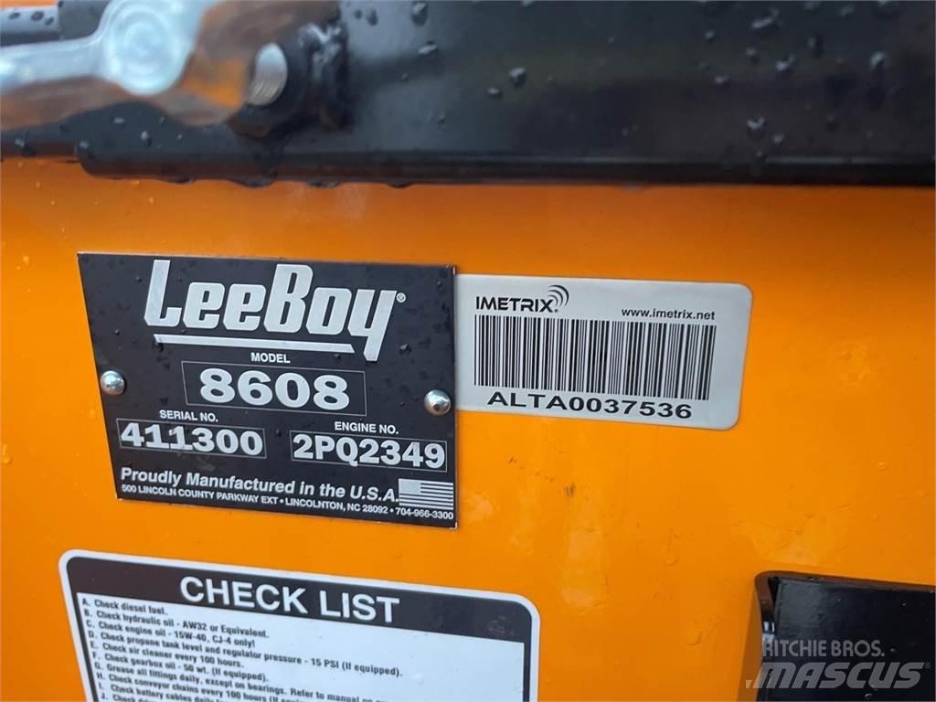 LeeBoy 8608 Espalhadoras de asfalto