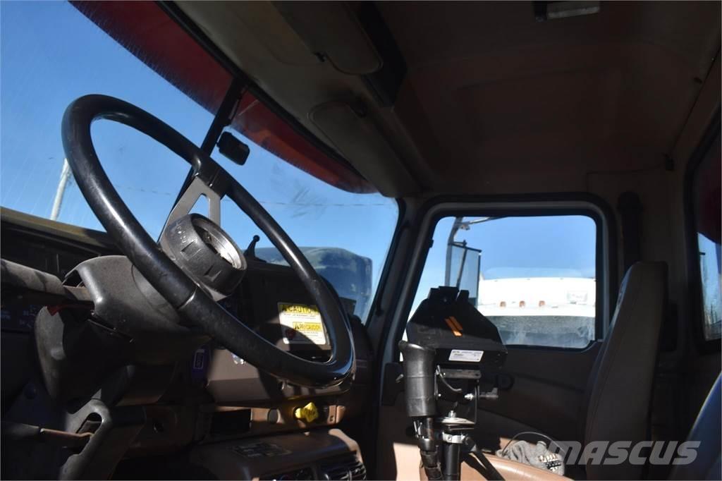 Mack GRANITE CV713 Camiões basculantes