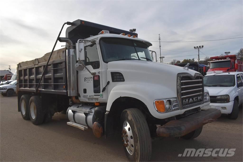 Mack GRANITE CV713 Camiões basculantes
