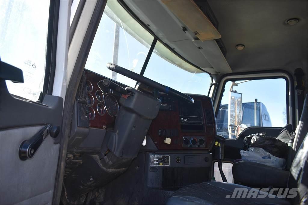 Mack GRANITE GU713 Camiões basculantes