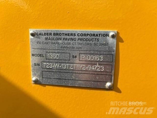 Mauldin 1360 Espalhadoras de asfalto