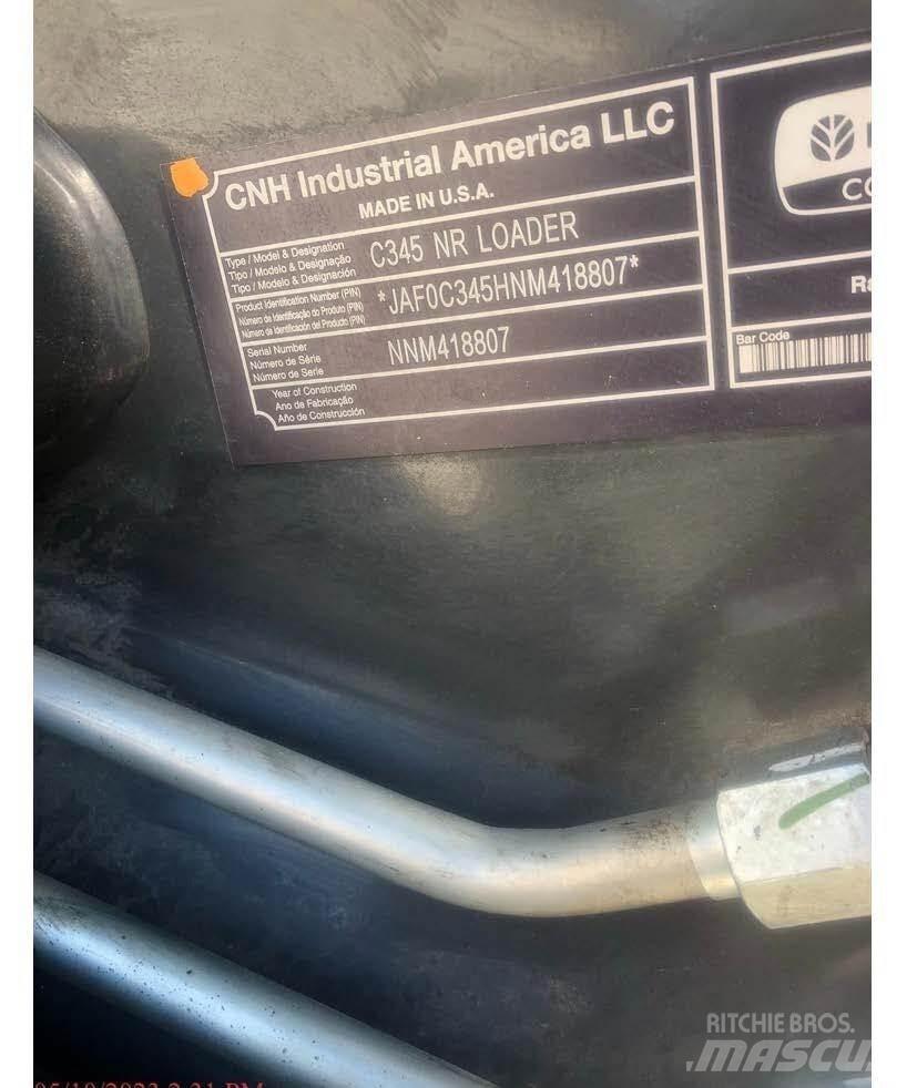 New Holland C345 Minicarregadeiras