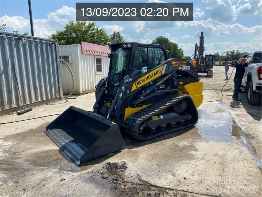 New Holland C345 Minicarregadeiras