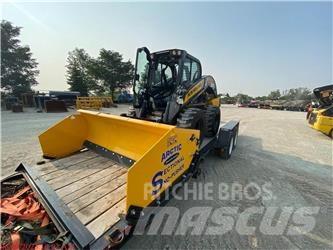 New Holland L334 Minicarregadeiras