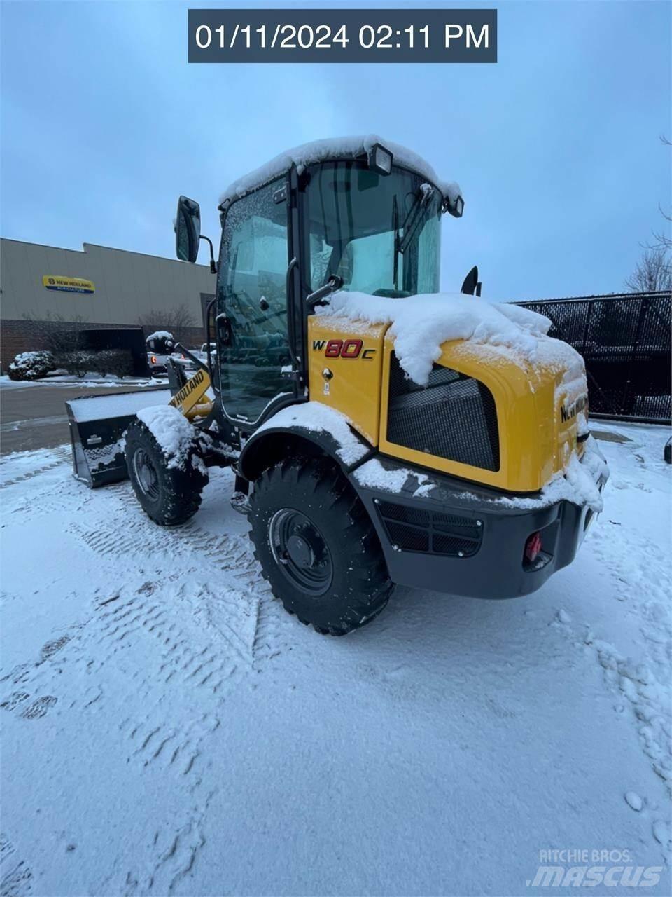 New Holland W80C Carregadeiras de rodas