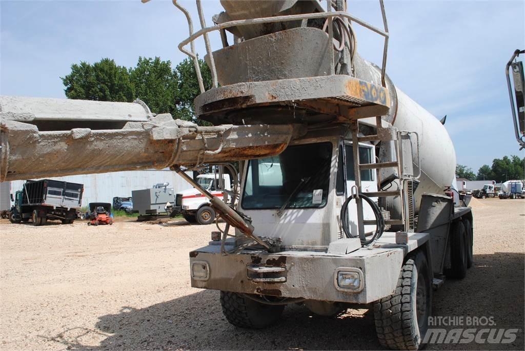 Oshkosh F2146 Caminhões de betonagem