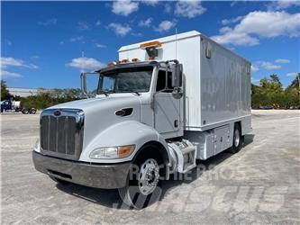 Peterbilt 335 Construção - Outros
