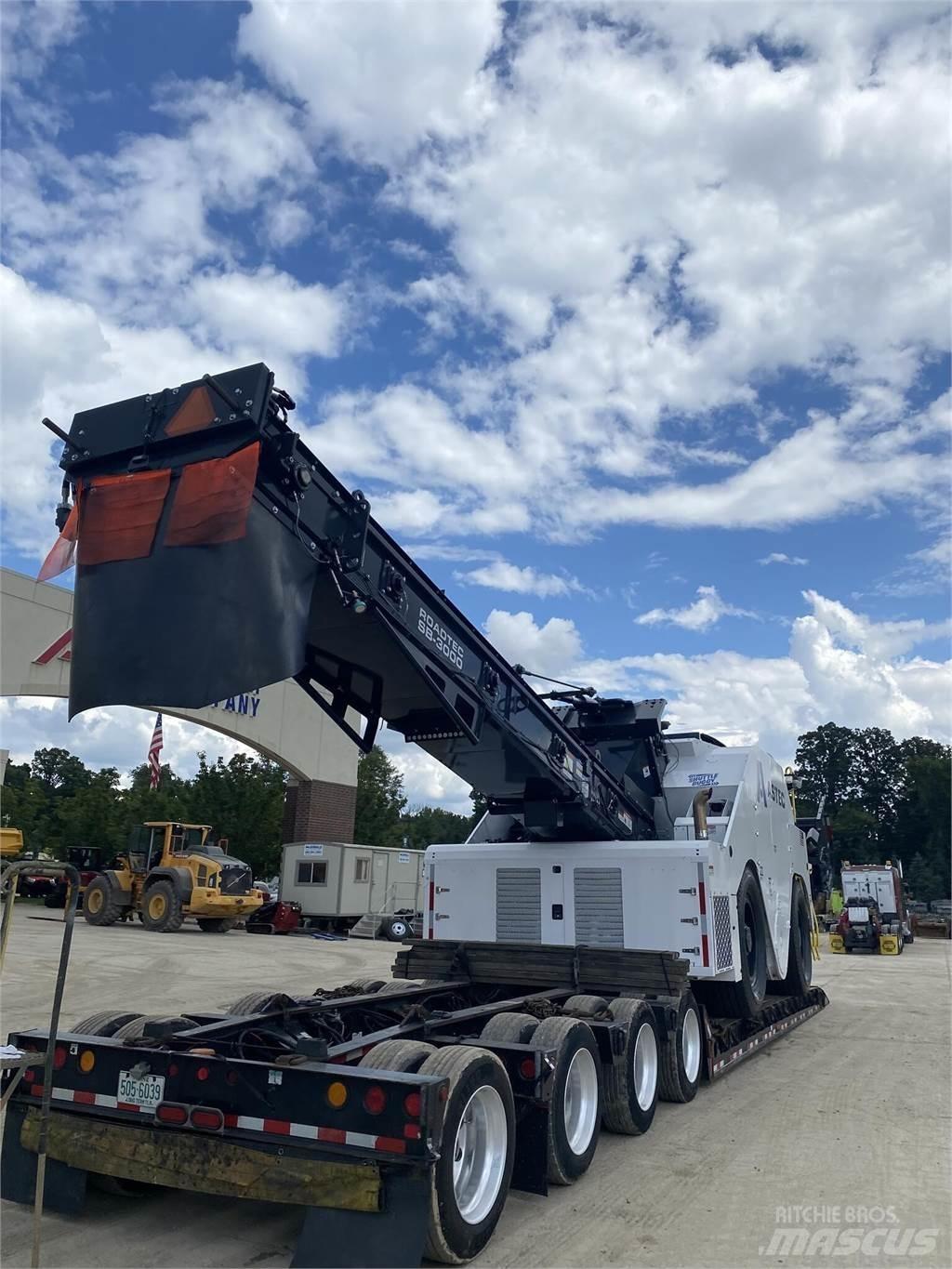 Roadtec SB3000 Veículos transporte material