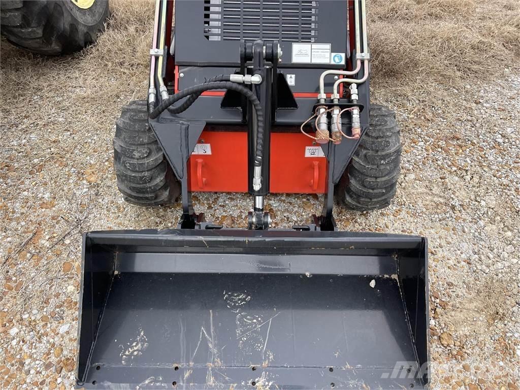  SDLOOL SL380 Minicarregadeiras