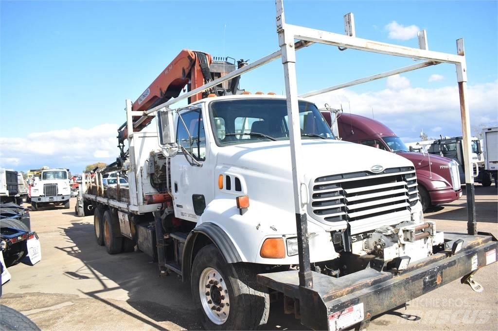 Sterling L8500 Camiões grua