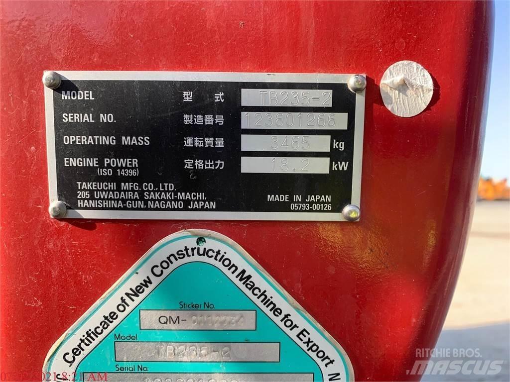 Takeuchi TB235-2 Miniescavadeiras