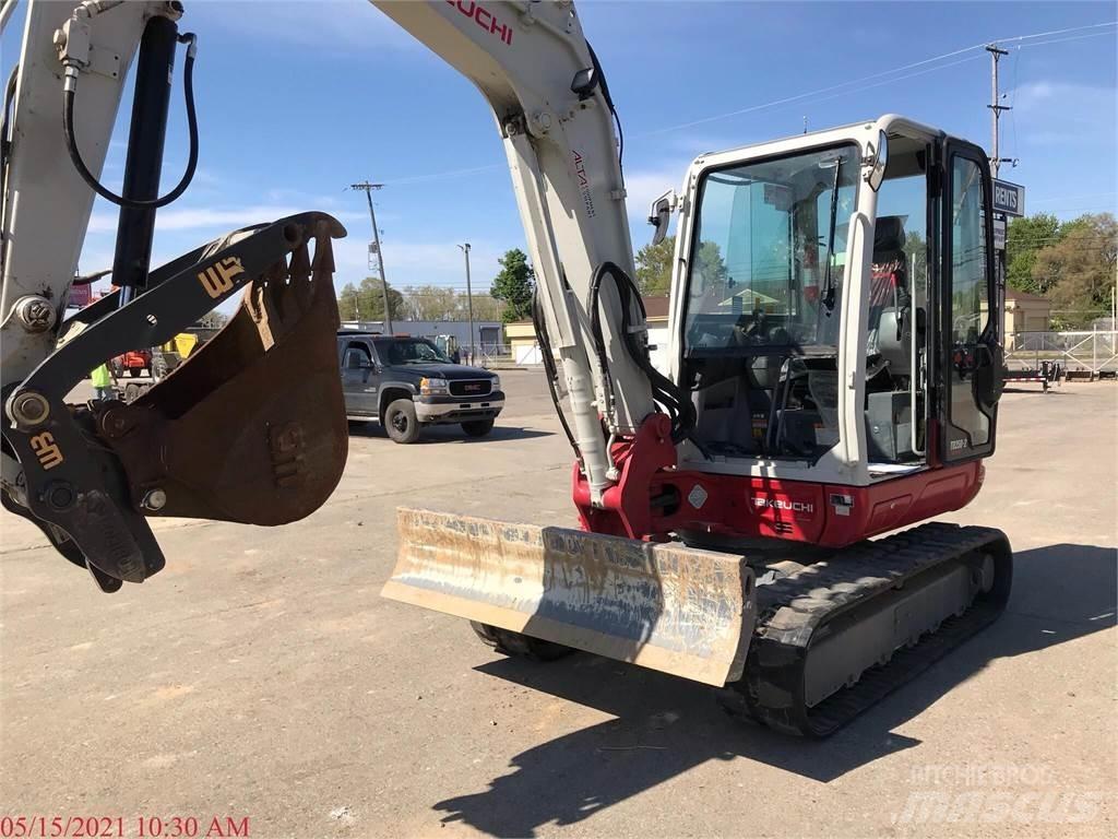 Takeuchi TB250-2 Miniescavadeiras