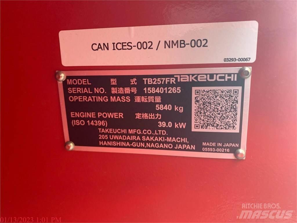 Takeuchi TB257FR Escavadeiras de esteiras