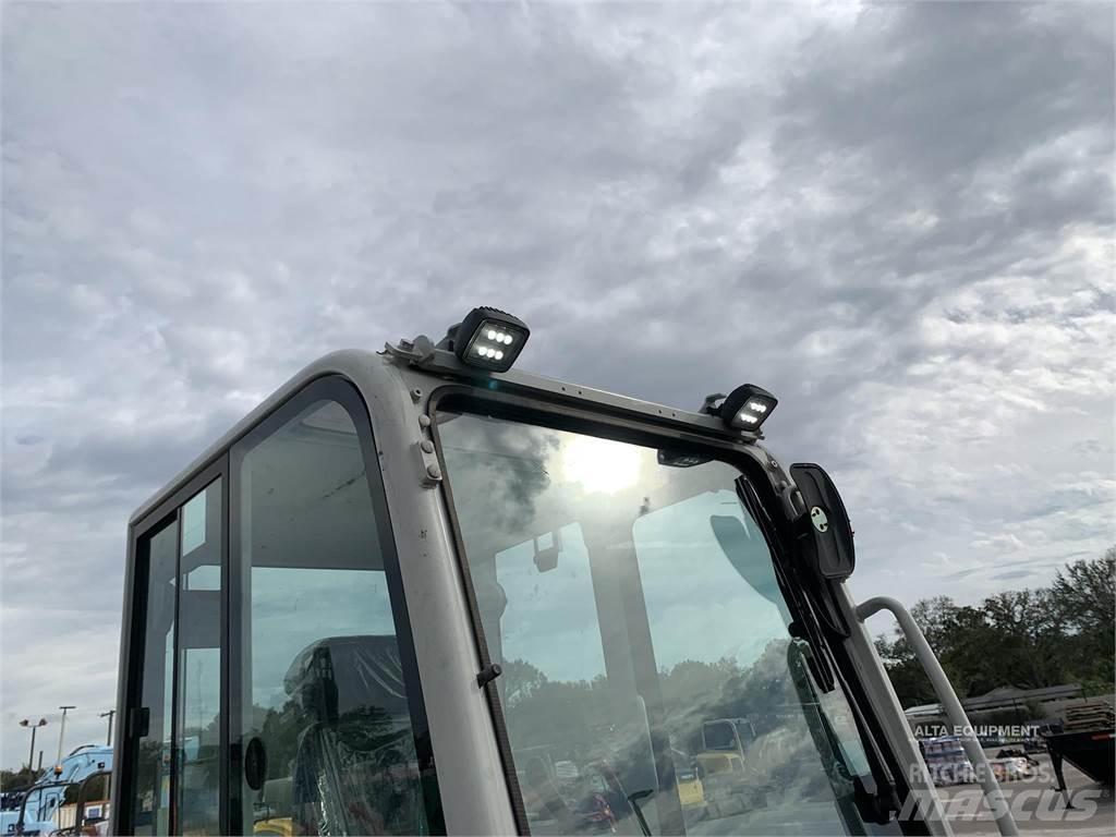 Takeuchi TB370 Escavadeiras de esteiras
