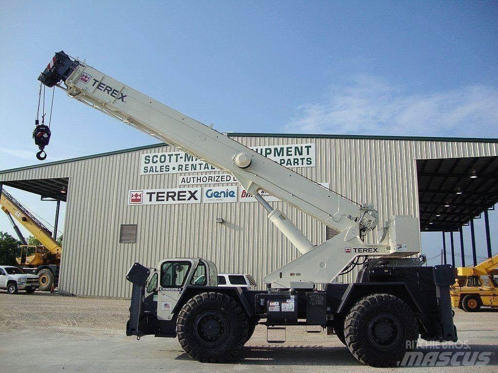 Terex CD225 Gruas Fora-de-estrada