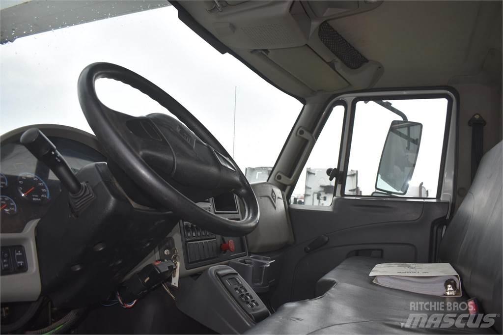 Terex HRX55 Plataformas aéreas montadas em camião