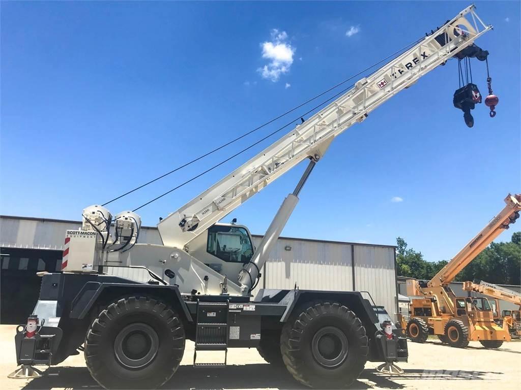 Terex RT670 Gruas Fora-de-estrada