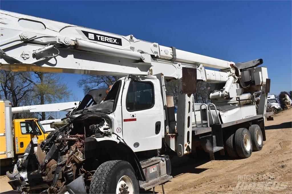 Terex TM100 Plataformas aéreas montadas em camião