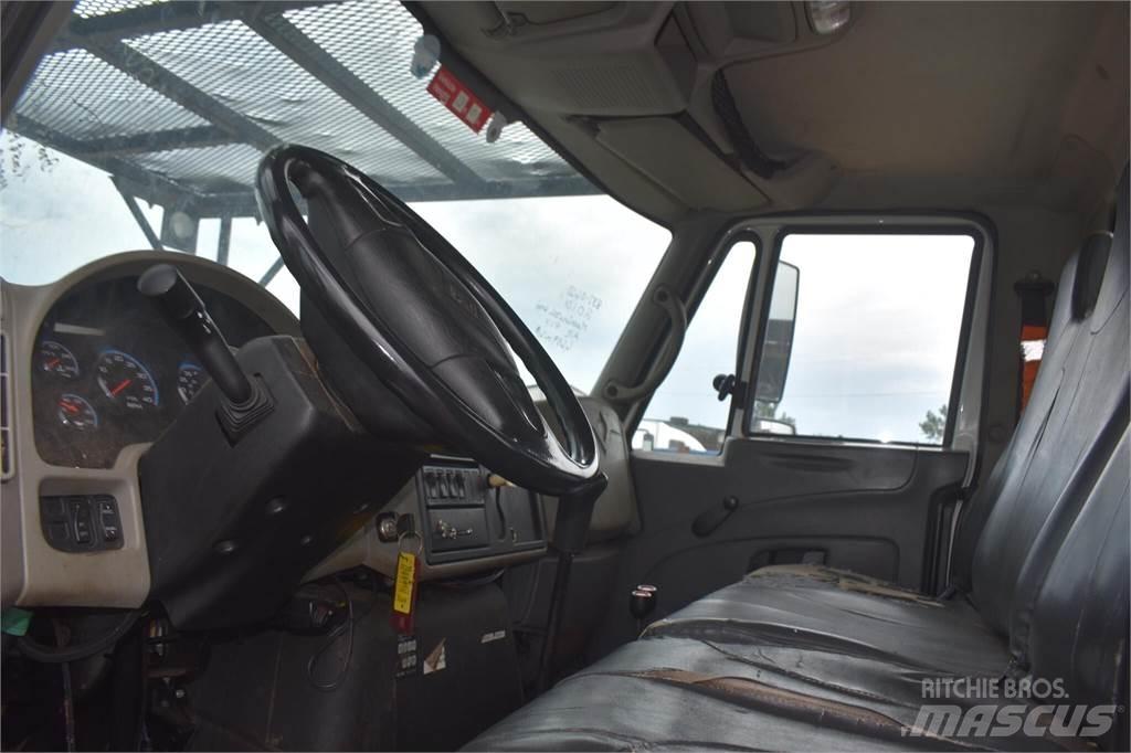 Terex XT PRO 60 Plataformas aéreas montadas em camião