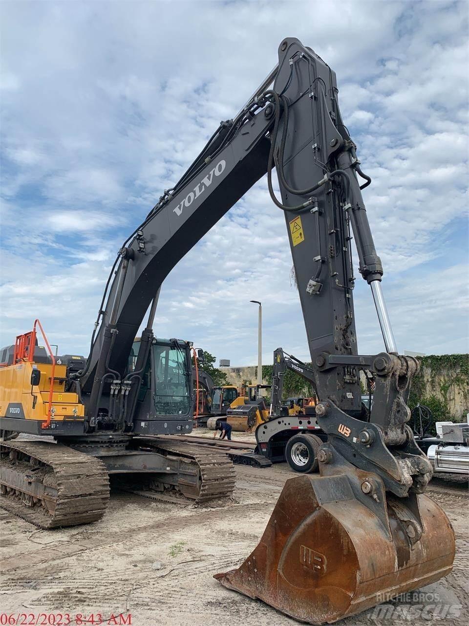 Volvo EC350EL Escavadeiras de esteiras