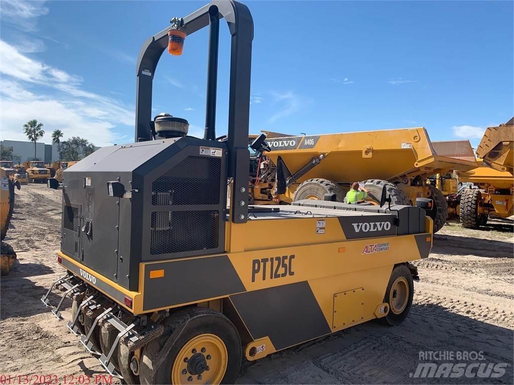 Volvo PT125C Cilindros Compactadores de pneus