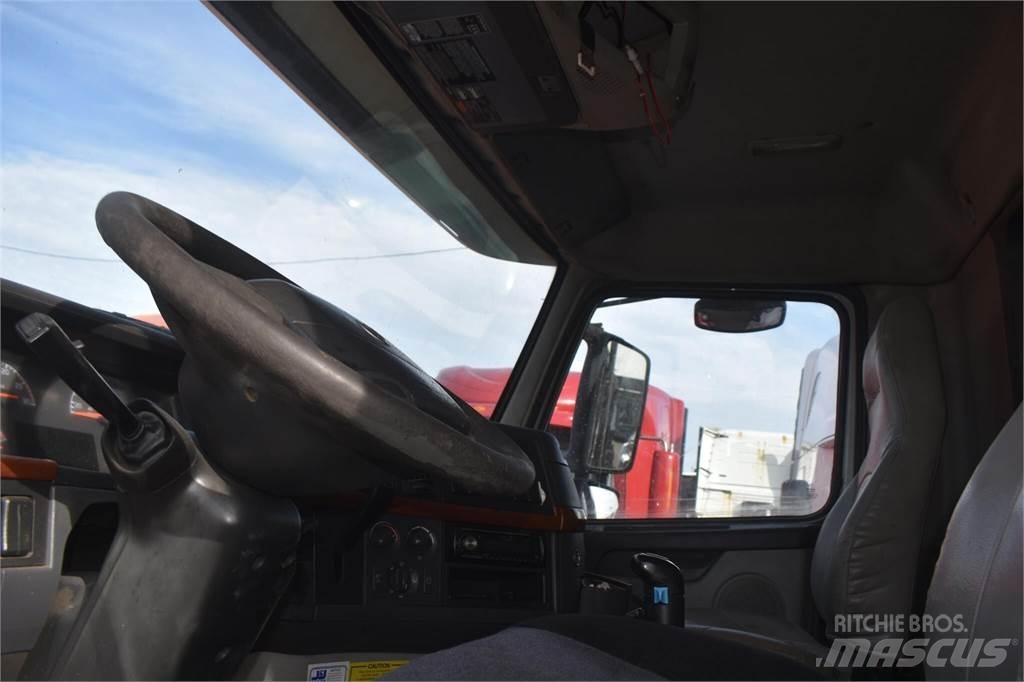 Volvo VHD84B200 Camiões basculantes