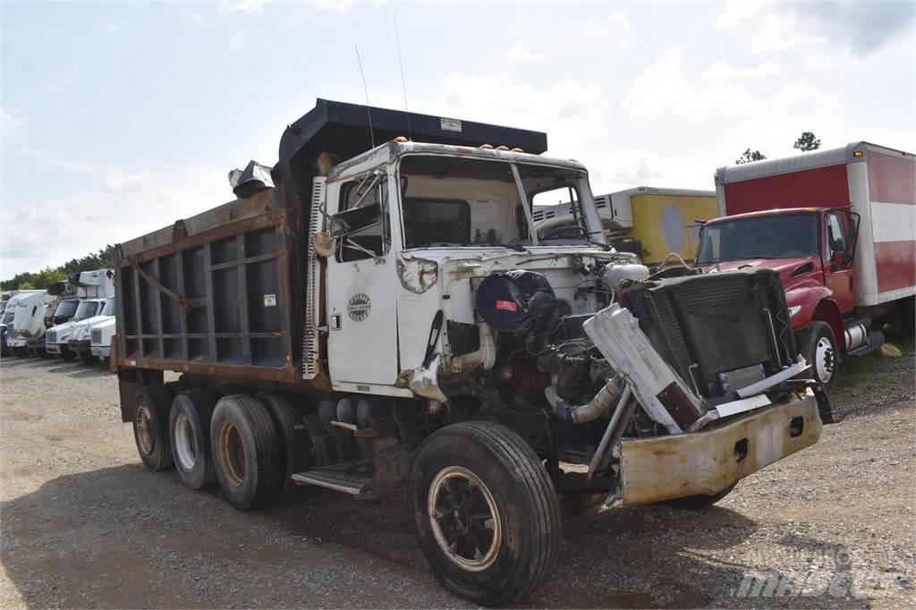 Volvo WG84B Camiões basculantes