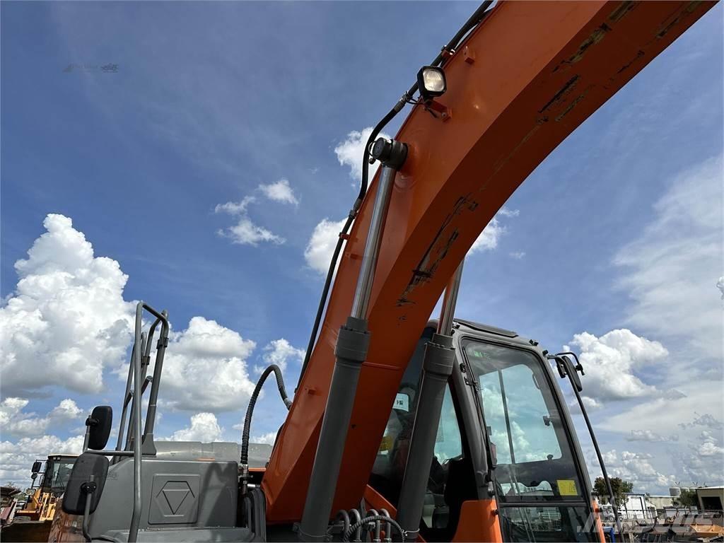 XCMG XE210CU Escavadeiras de esteiras