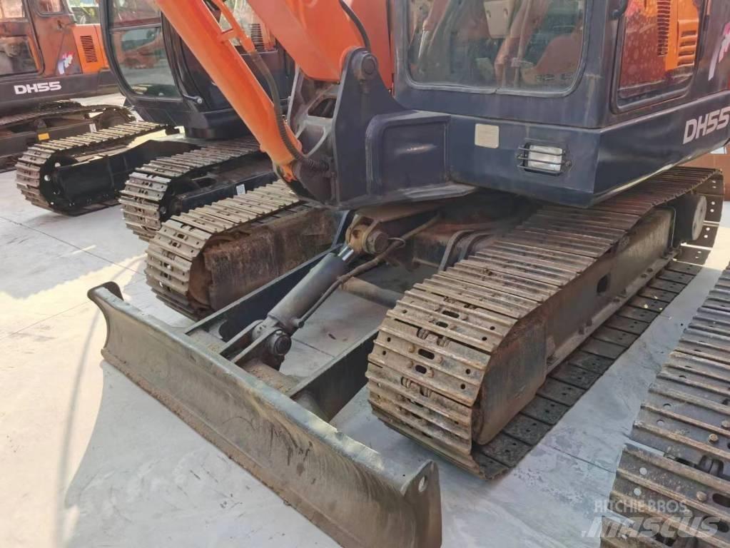 Doosan DH55 Escavadeiras de esteiras