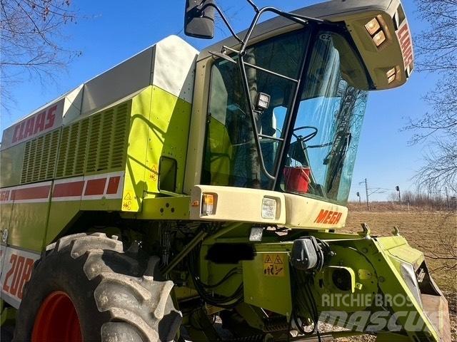 CLAAS Mega 208 Ceifeiras debulhadoras