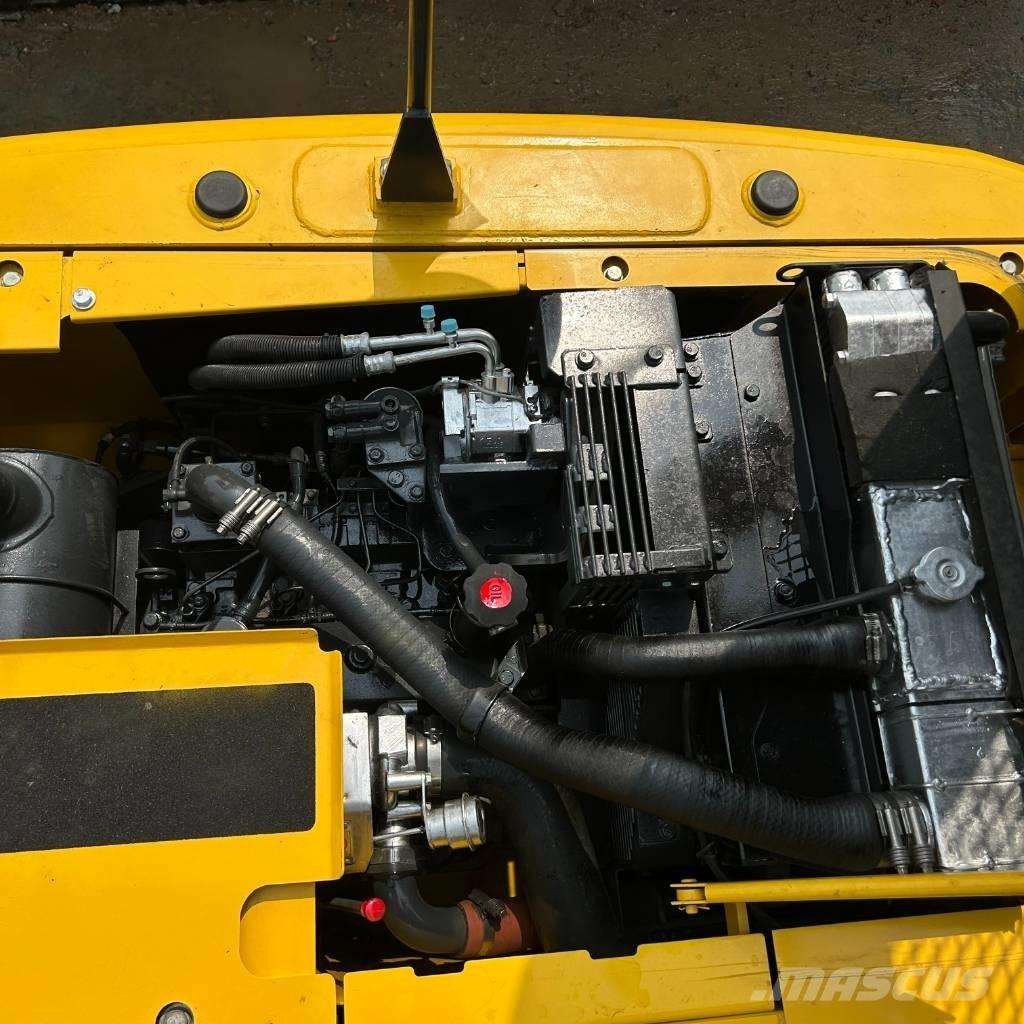 Komatsu 130 Escavadeiras de esteiras