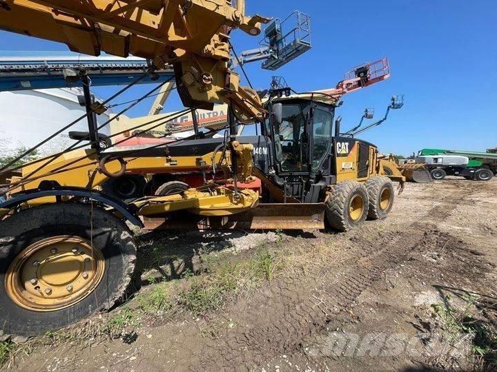 CAT 140 M Motoniveladoras