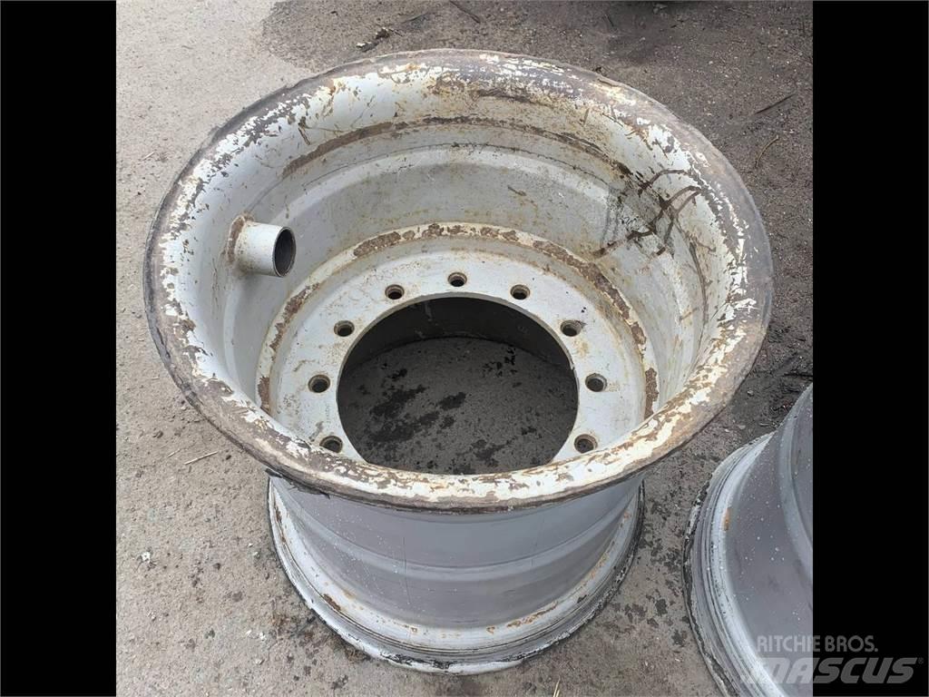 Gremo 1350 24x26,5 Pneus