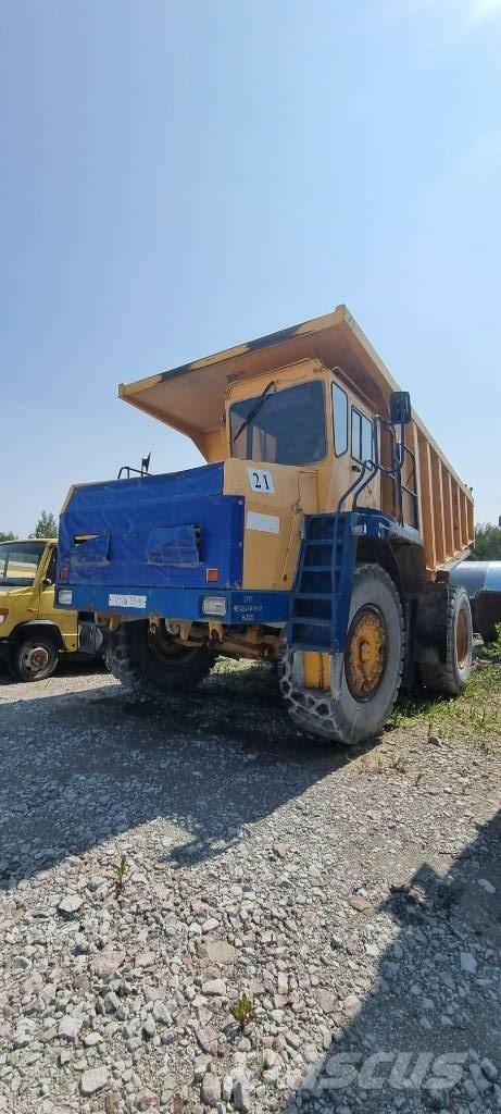 Belaz 75473 Camiőes basculantes rígidos