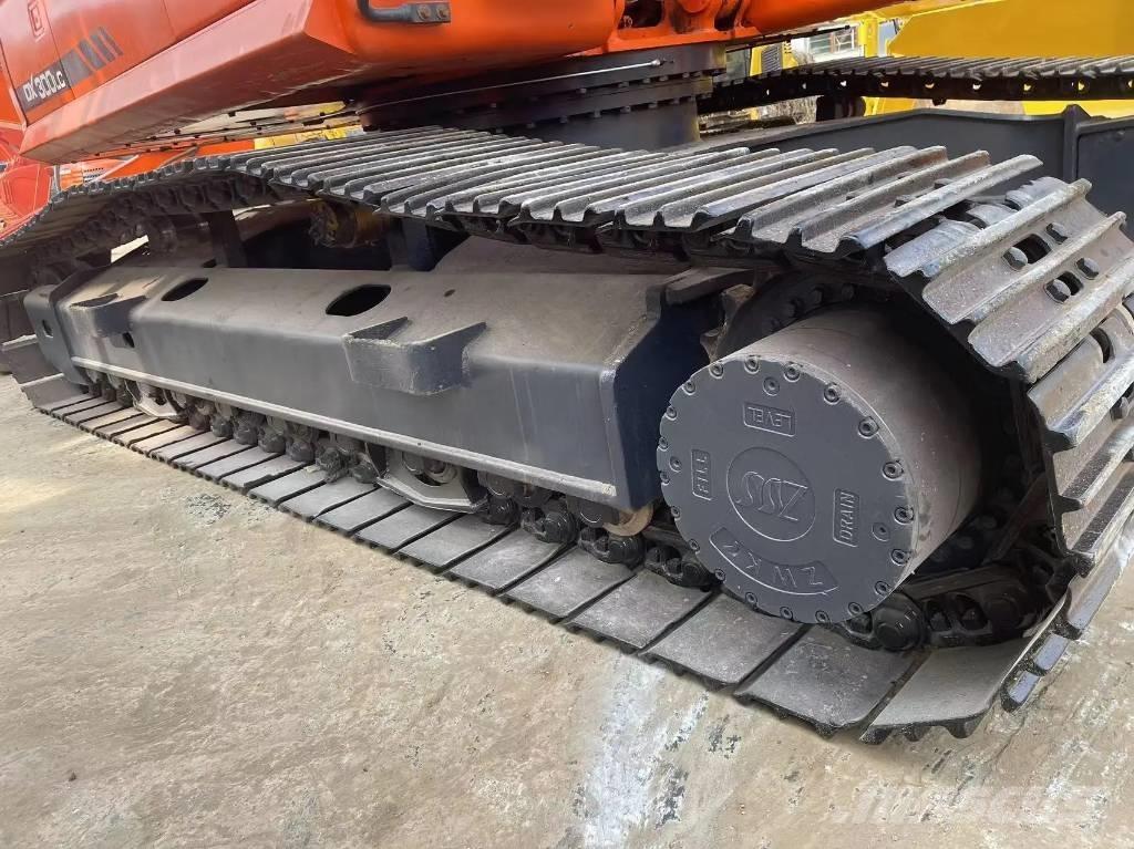 Doosan DX300LC Escavadeiras de esteiras