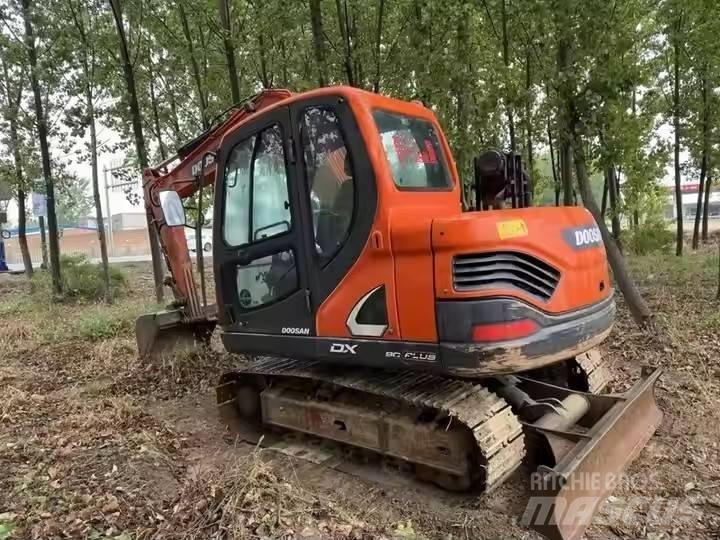 Doosan DX75 Escavadeiras de esteiras