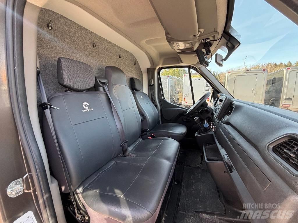 Renault Master Camiões de transporte de animais