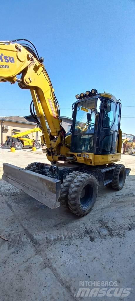 Komatsu PW98 MR-11 Escavadoras de rodas