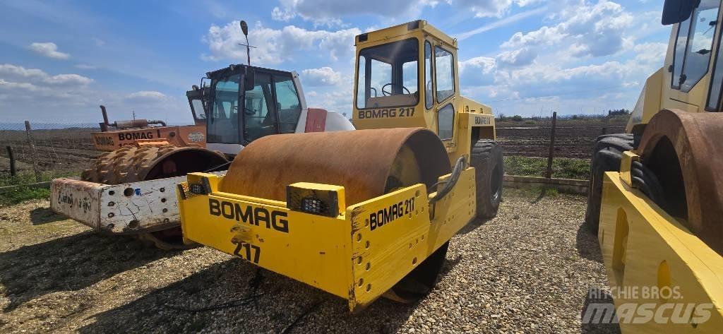 Bomag BW 217 D Cilindros Compactadores monocilíndricos