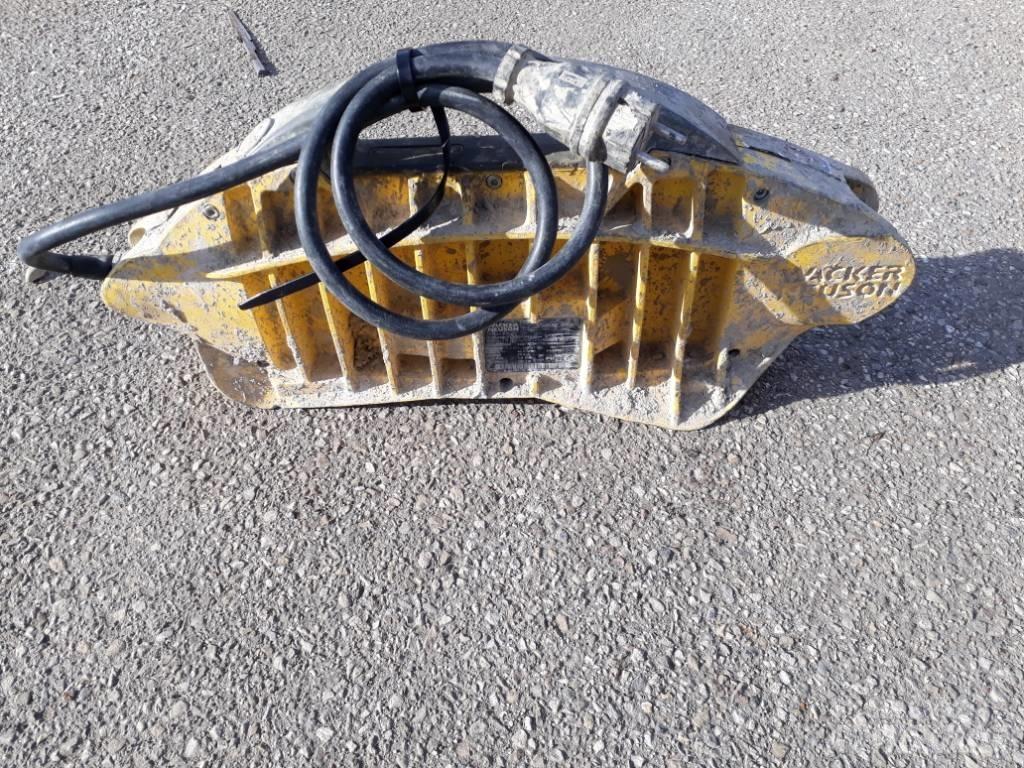 Wacker Neuson FUH20 Máquinas de blocos de betão