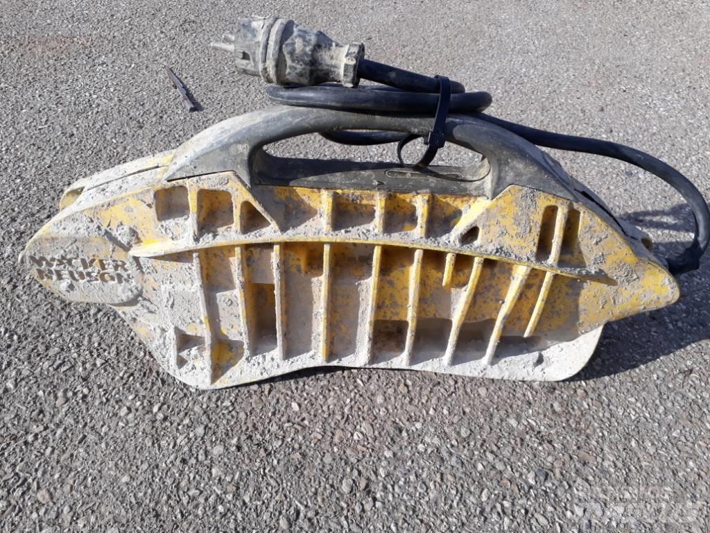 Wacker Neuson FUH20 Máquinas de blocos de betão