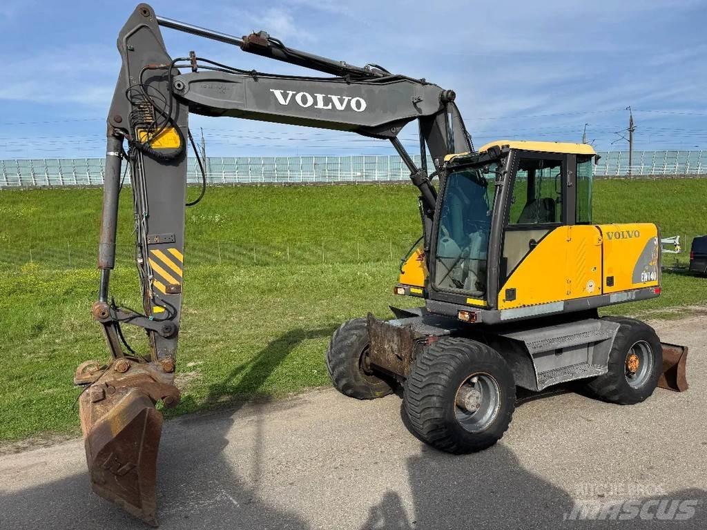 Volvo EW140 Escavadoras de rodas