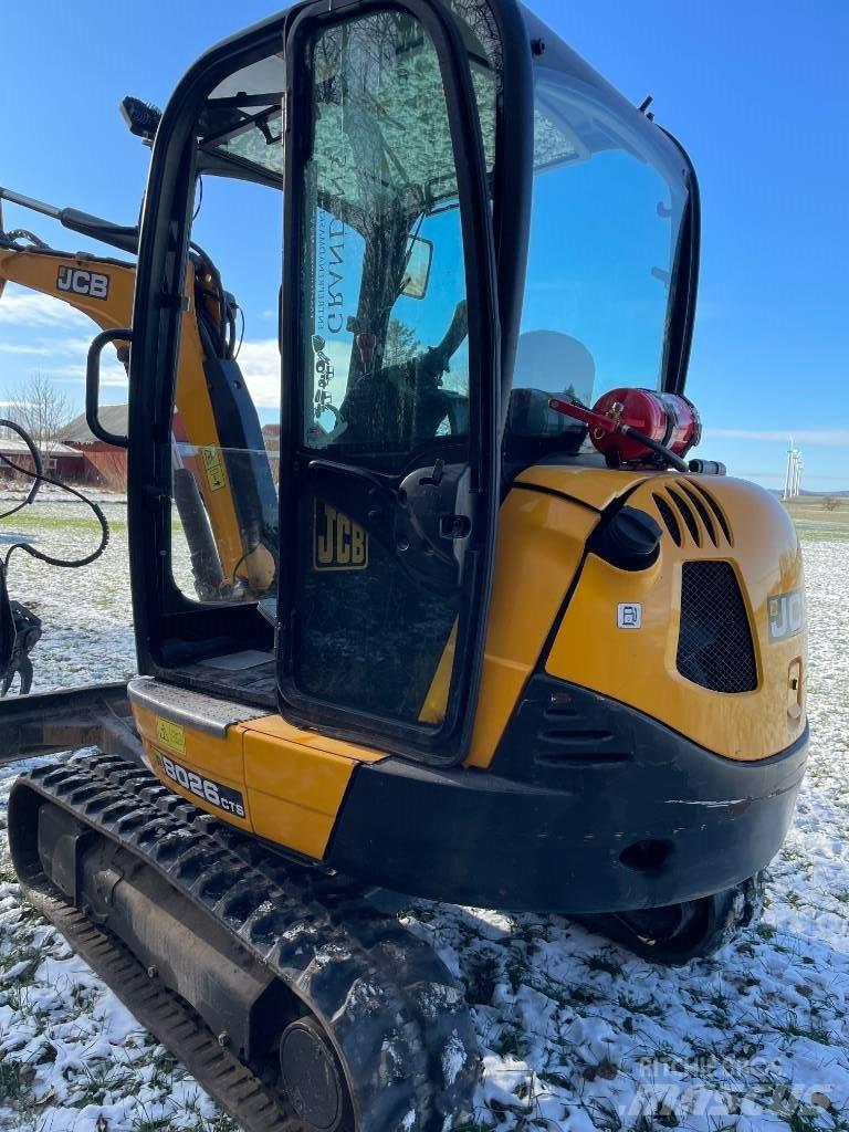 JCB 8026 CTS Miniescavadeiras