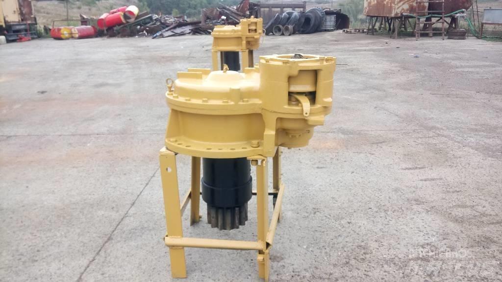 CAT 245 Transmissăo