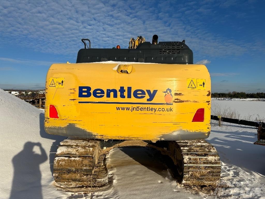 Komatsu PC 210 LC-11 Escavadeiras de esteiras