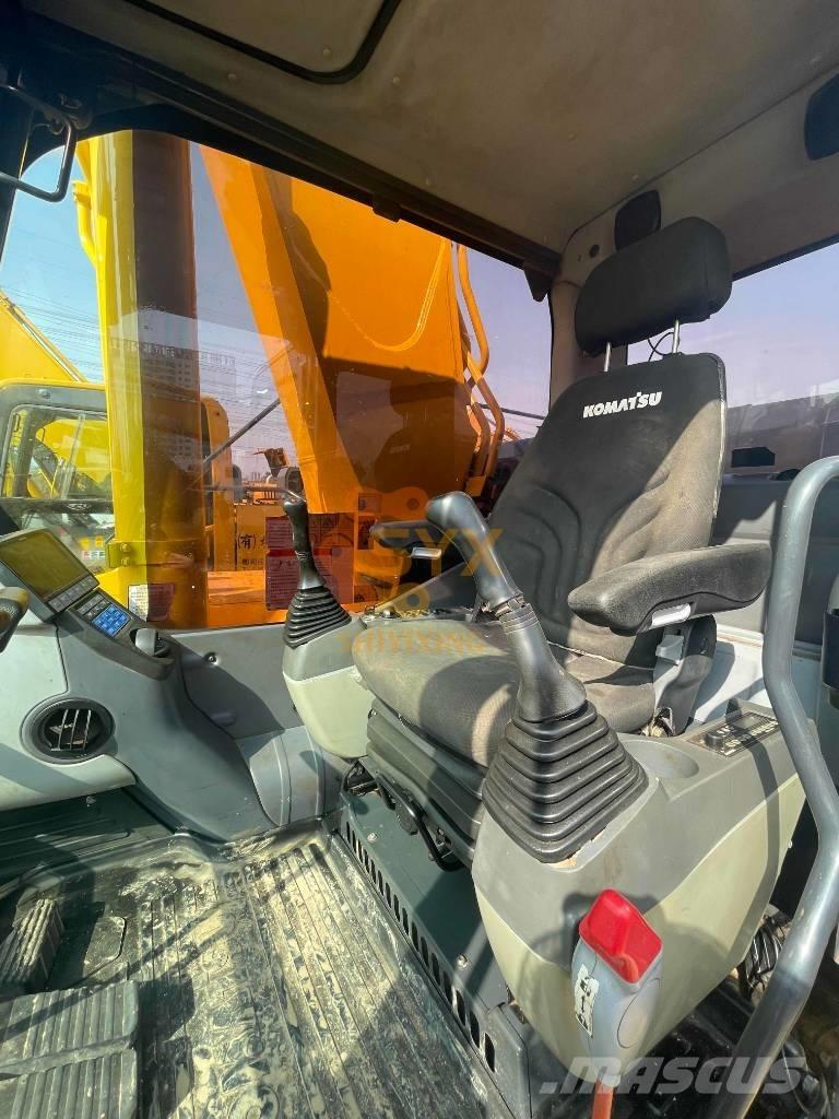 Komatsu PC 450 LC-8 Escavadeiras de esteiras