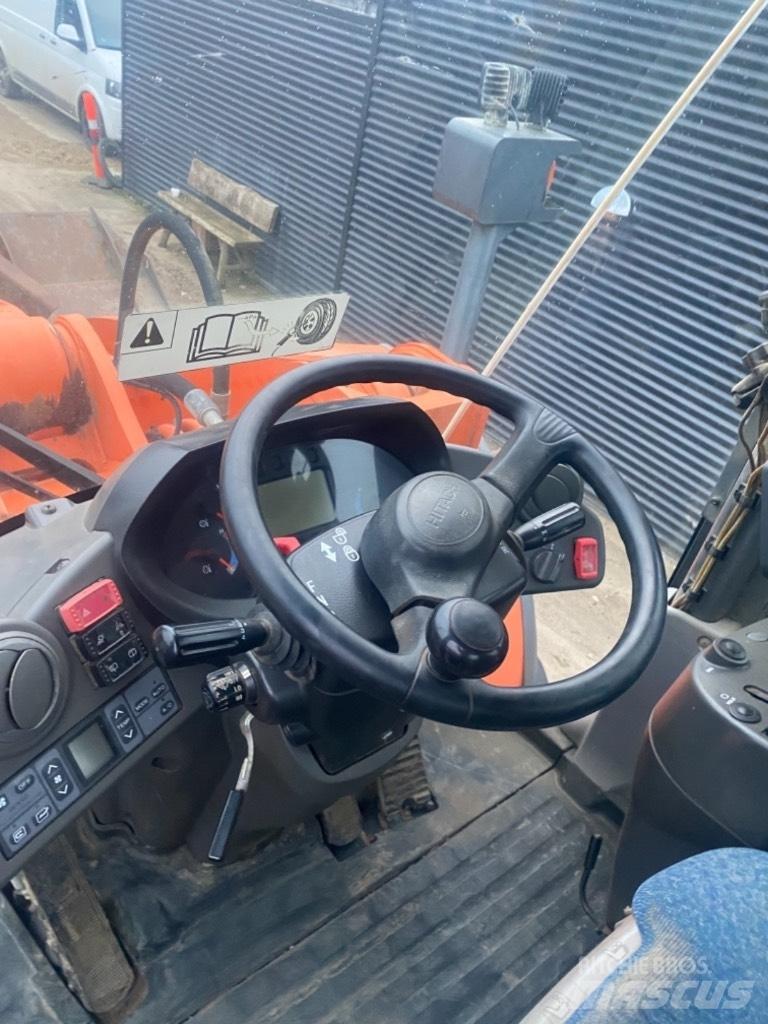 Hitachi ZW 310 Carregadeiras de rodas