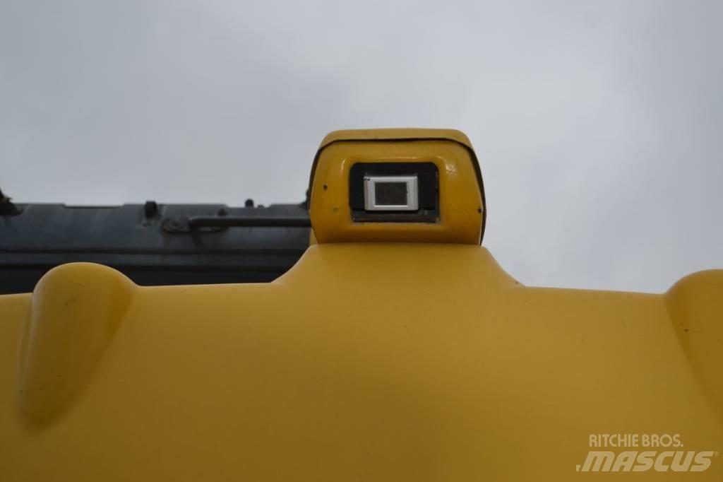 Komatsu PC 138 US-10 Escavadeiras de esteiras