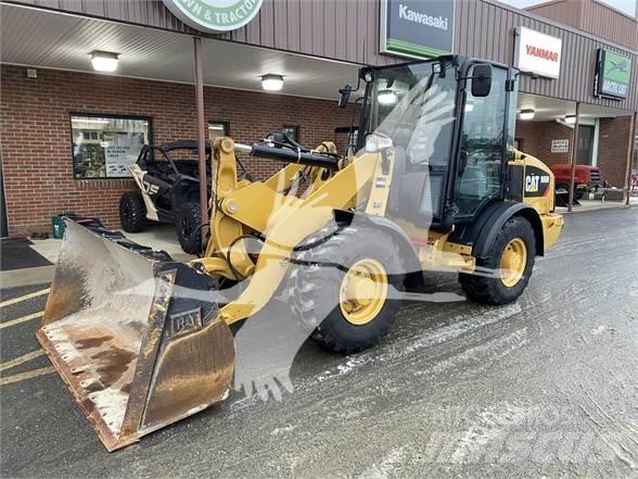 CAT 906M Carregadeiras de rodas