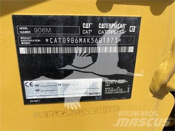 CAT 906M Carregadeiras de rodas